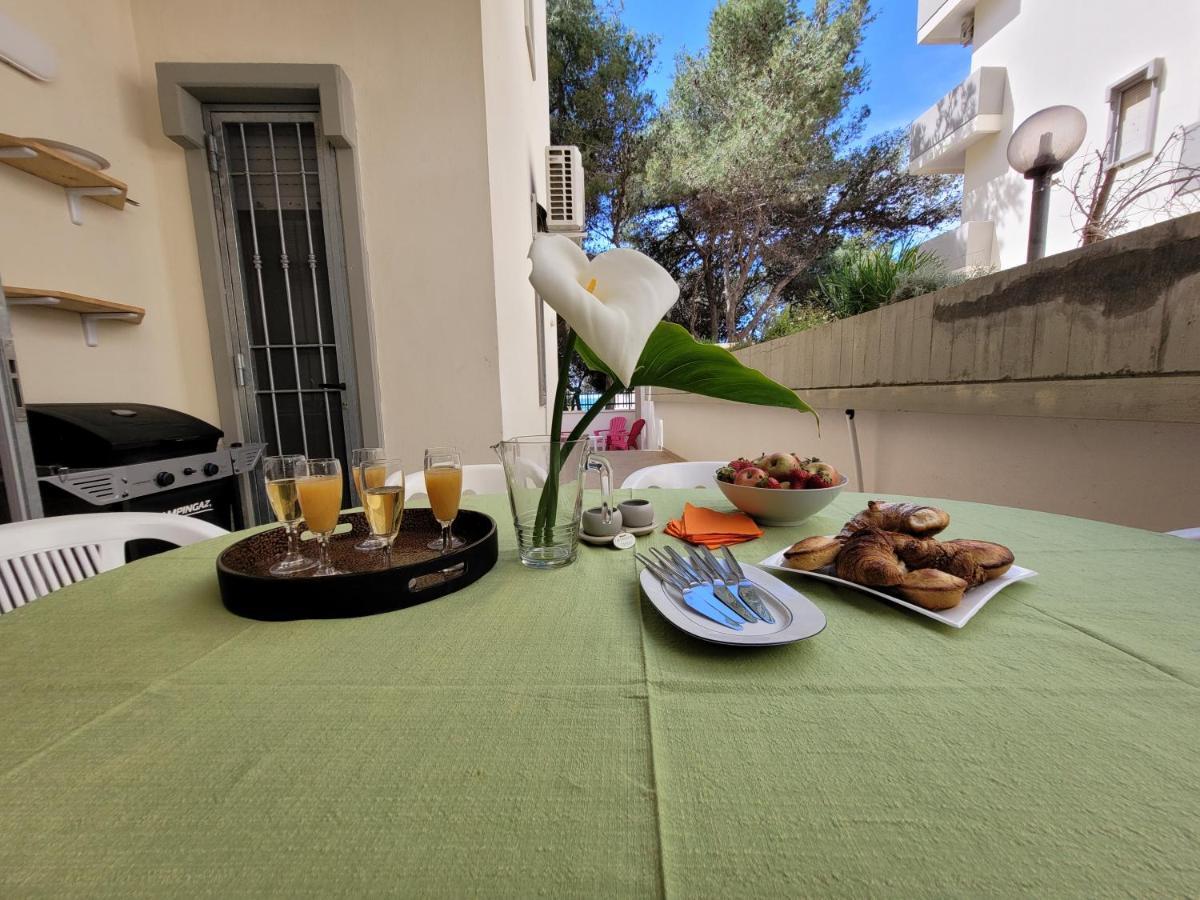 Apartmán Fronte Pineta Mare Rivabella Exteriér fotografie